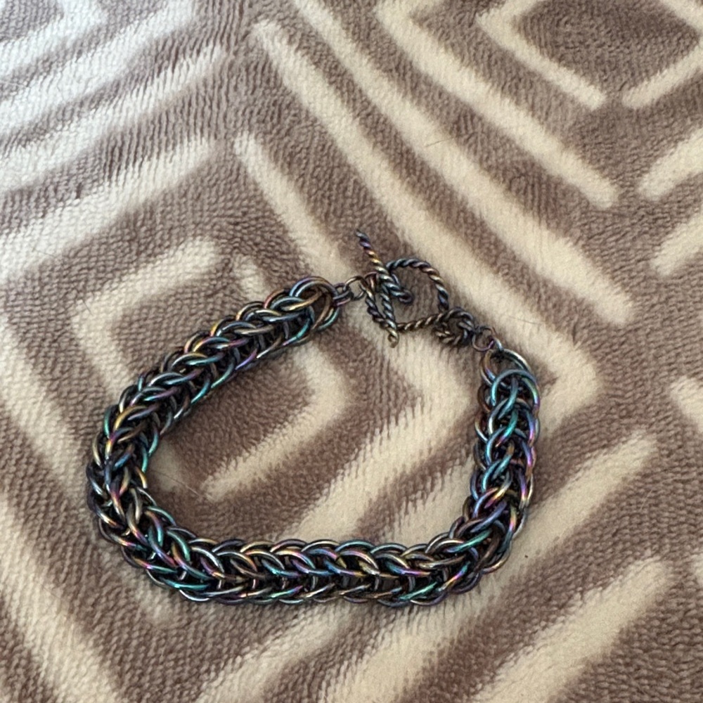 Iridescent Multicolor Chain Bracelet